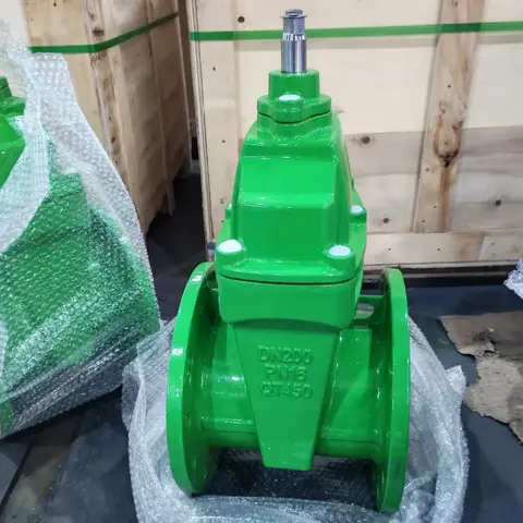 04 / Gate valve ready for actuation